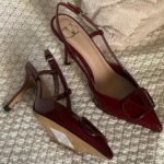 Valentino Vlogo Signature Patent Leather Slingback Pump Heels Pointed Toe 80mm Red - Image 3