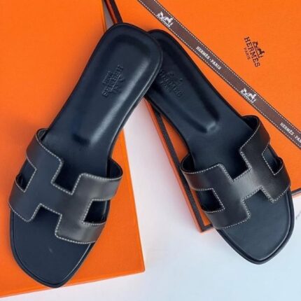 Hermès Oran Flat Sandals Black