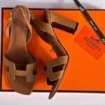 Hermes Eternite 80 Block Heels Sandals With Adjustable Back Strap Tan - Image 2