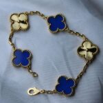 Van Cleef & Arpels Gold Bracelet Royal Blue Gold Motifs - Image 2