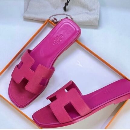 Hermès Oran Flat Sandals Pink