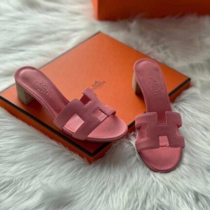 Hermès Oasis Heeled Sandals Pink
