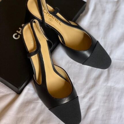 Chanel Goatskin Grosgrain Cap Toe CC Slingback Flats 39.5 Tweed Slingback Black