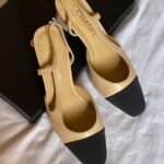 Chanel Goatskin Grosgrain Cap Toe CC Slingback Heels Pumps 39.5 Beige