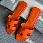 Hermès Oran Flat Sandals Orange - Image 2