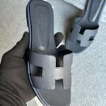 Hermès Oran Flat Sandals Navy Blue - Image 4