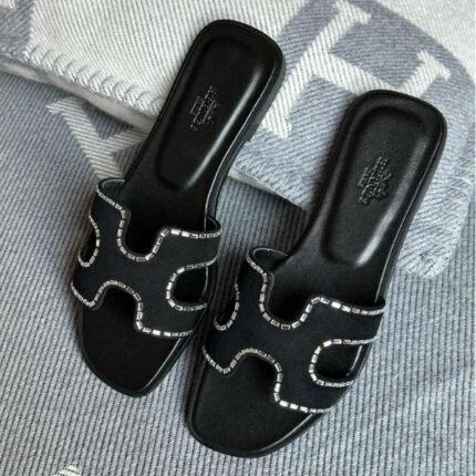 Hermès Embellished Outline Oran Flat Sandals Slip-Ons Slides Black