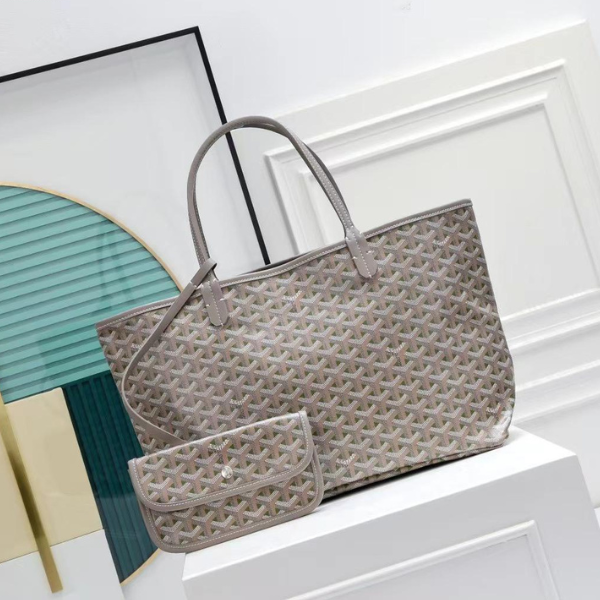 9 Goyard Shopping Bag 36cm