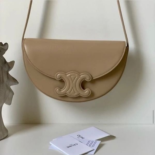 BAGS (39) Celine Purse Shoulder Hand Bag Logo Beige - Image 1