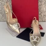 Valentino Vlogo Cystal Signature Patent Leather Slingback Pump Heels Pointed Toe 80mm Gold - Image 2