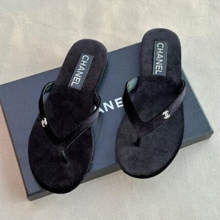 Chanel Velvet Flip Flops Flats Slip-Ons Slippers Black
