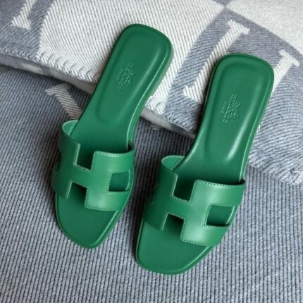 Hermès Oran Flat Sandals Slip-Ons Slides Green