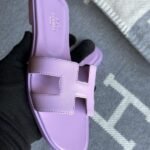 Hermès Oran Flat Sandals Slip-Ons Slides Lavender Violet - Image 2
