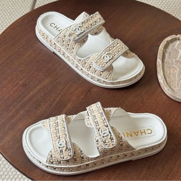 500 (407) Chanel Tweed CC Velcro Flats Slides Slip-Ons Shoes Sandals White - Image 1