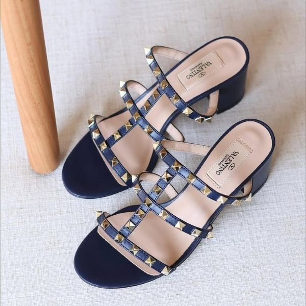 500 (468) Valentino Leather Rockstud Block Heels Slide Sandals Navy Blue - Image 1