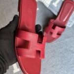 Hermès Oran Flats Sandals Slides Slip-Ons Burgundy - Image 3