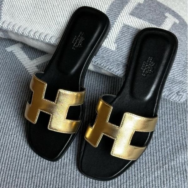 500 (83) Hermès Oran Flat Sandals Slip-Ons Slides Multicolor Gold - Image 1
