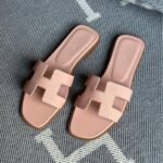 Hermès Oran Flat Sandals Slip-Ons Slides Light Peach Pink - Image 4