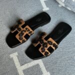 Hermès Oran Flat Sandals Slip-Ons Slides Leopard Brown - Image 2