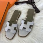 Hermès Oran Flats Sandals Slides Slip-Ons White Multicolor