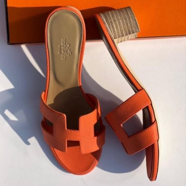 91 Hermès Oasis Heeled Sandals Slip-Ons Orange - Image 1