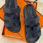 Hermès Chypre Leather Sandals Slippers Slip-On Slides Black