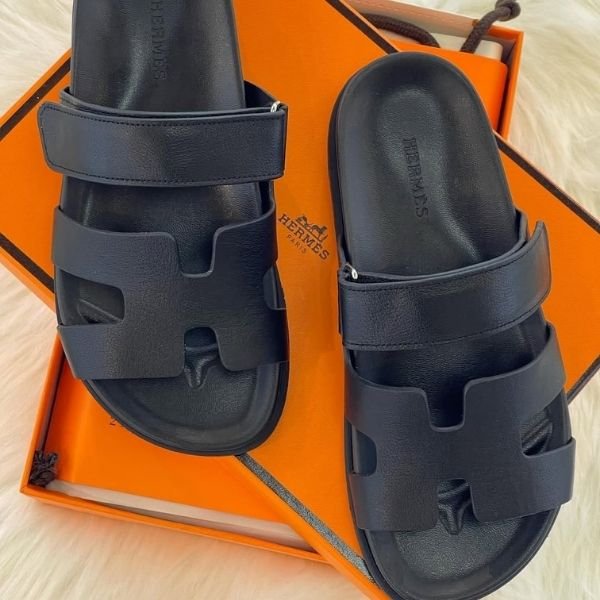 93 Hermès Chypre Leather Sandals Slippers Slip-On Slides Black - Image 1