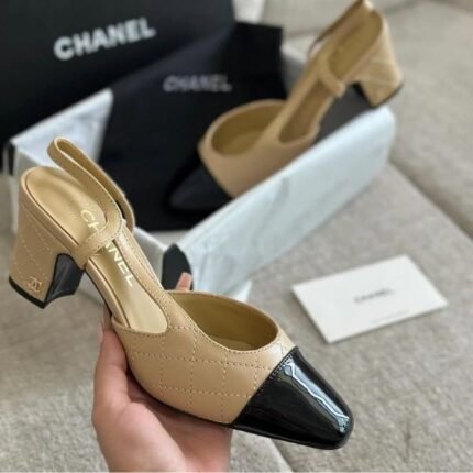 Chanel Goatskin Grosgrain Cap Toe CC Slingback Heels Pumps 39.5 Quilted Beige