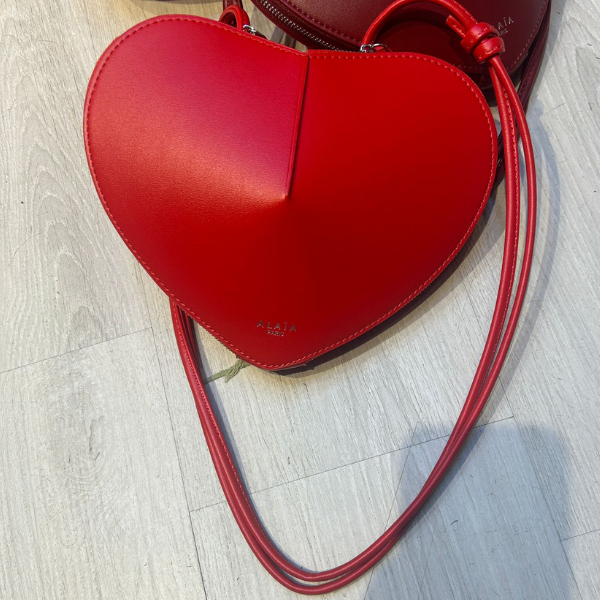 21 Z Alaïa Le Coeur Leather Convertible Calfskin Crossbody Shoulder Bag Red with Free Perfume - Image 1